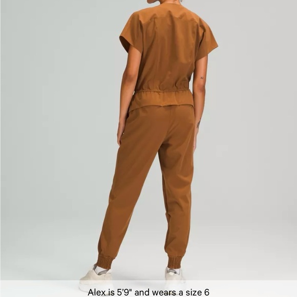 lululemon stretch travel woven jumpsuit - Picture 12 of 14